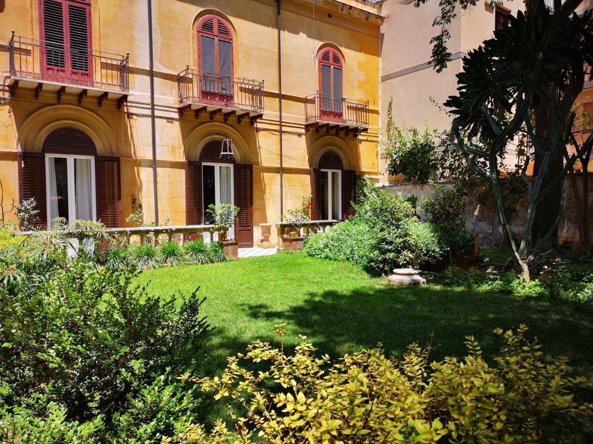 Garden Suite in private villa on Via Libertà Palermo Exterior foto