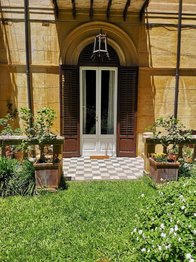 Garden Suite in private villa on Via Libertà Palermo Exterior foto